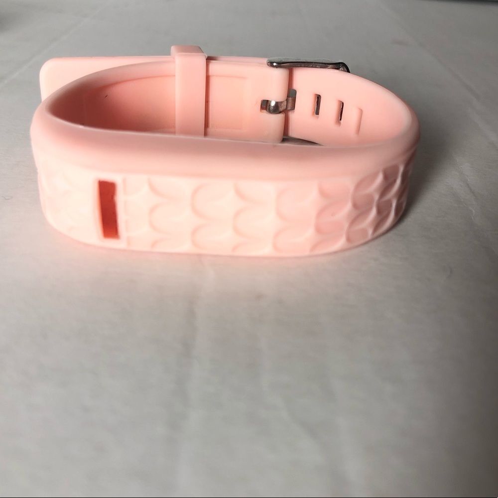 Fitbit Replacement Band Bundle Set - Picture 3 of 6